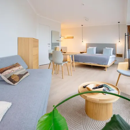 Du Bassin Hotel 3*