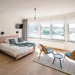 Du Bassin Hotel